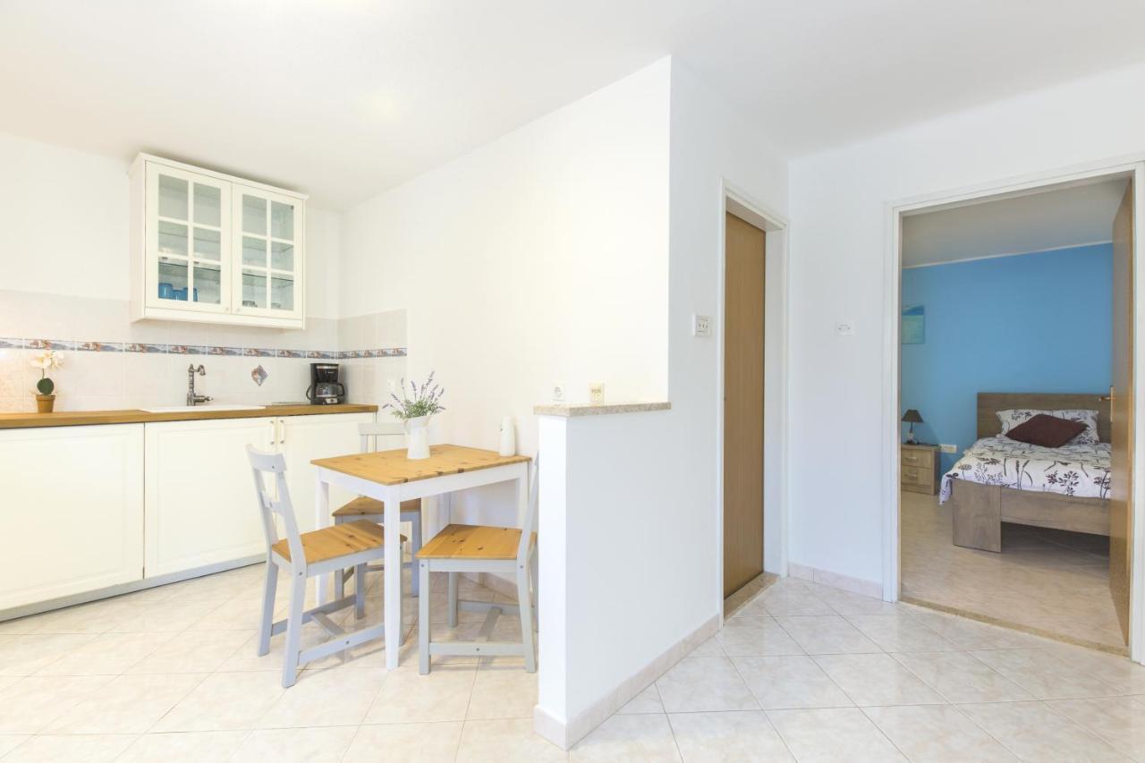 Hea Apartments Sveta Marina Екстер'єр фото