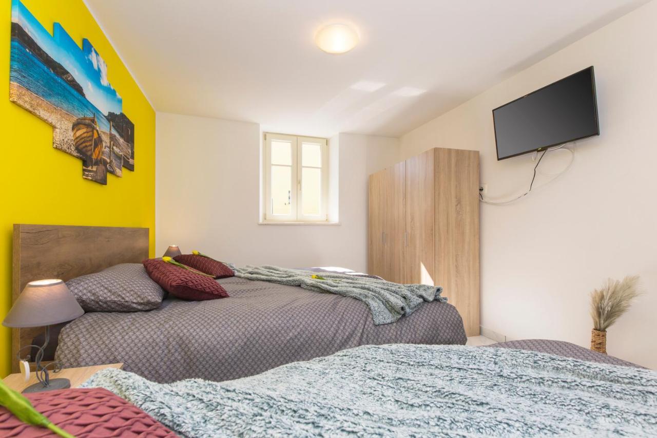 Hea Apartments Sveta Marina Екстер'єр фото